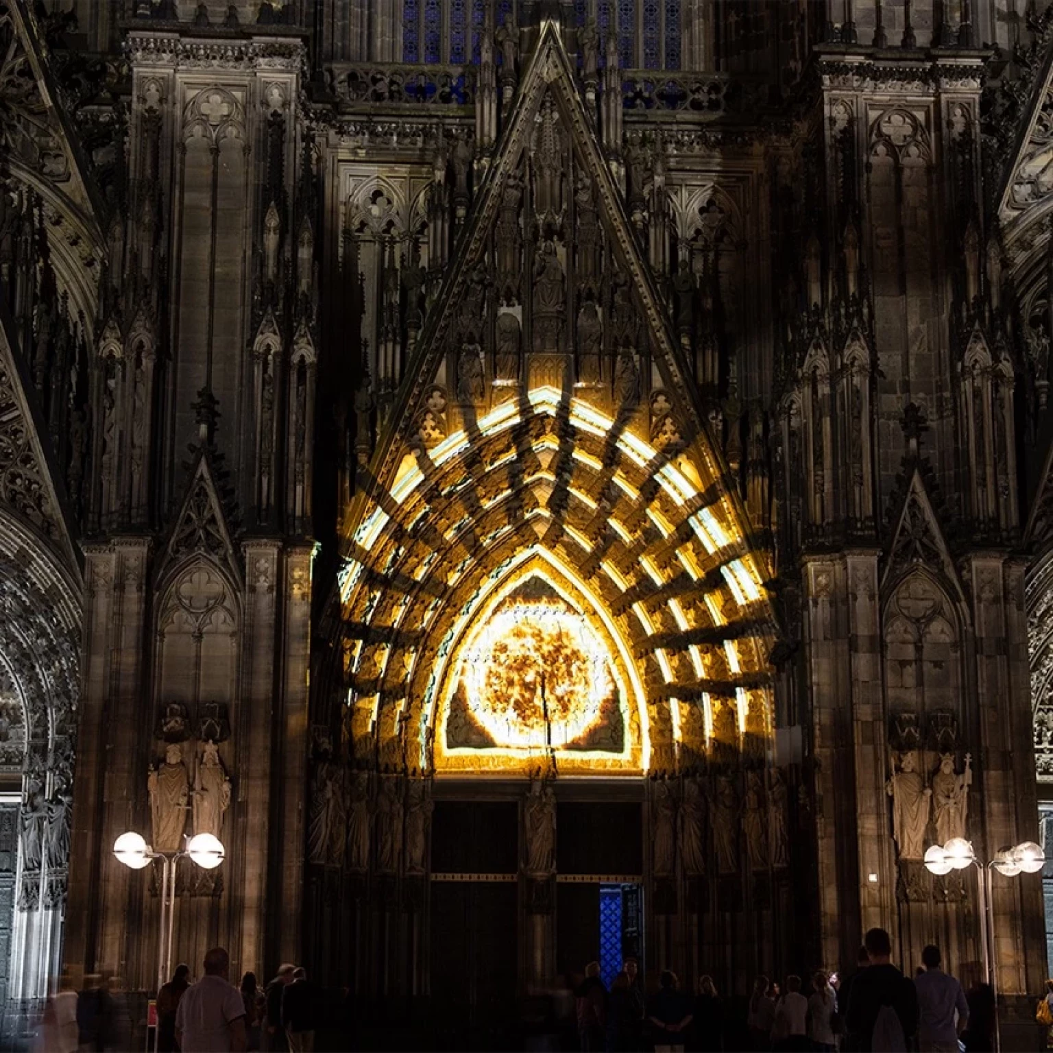Lichtprojektion SilentMOD Kölner Dom