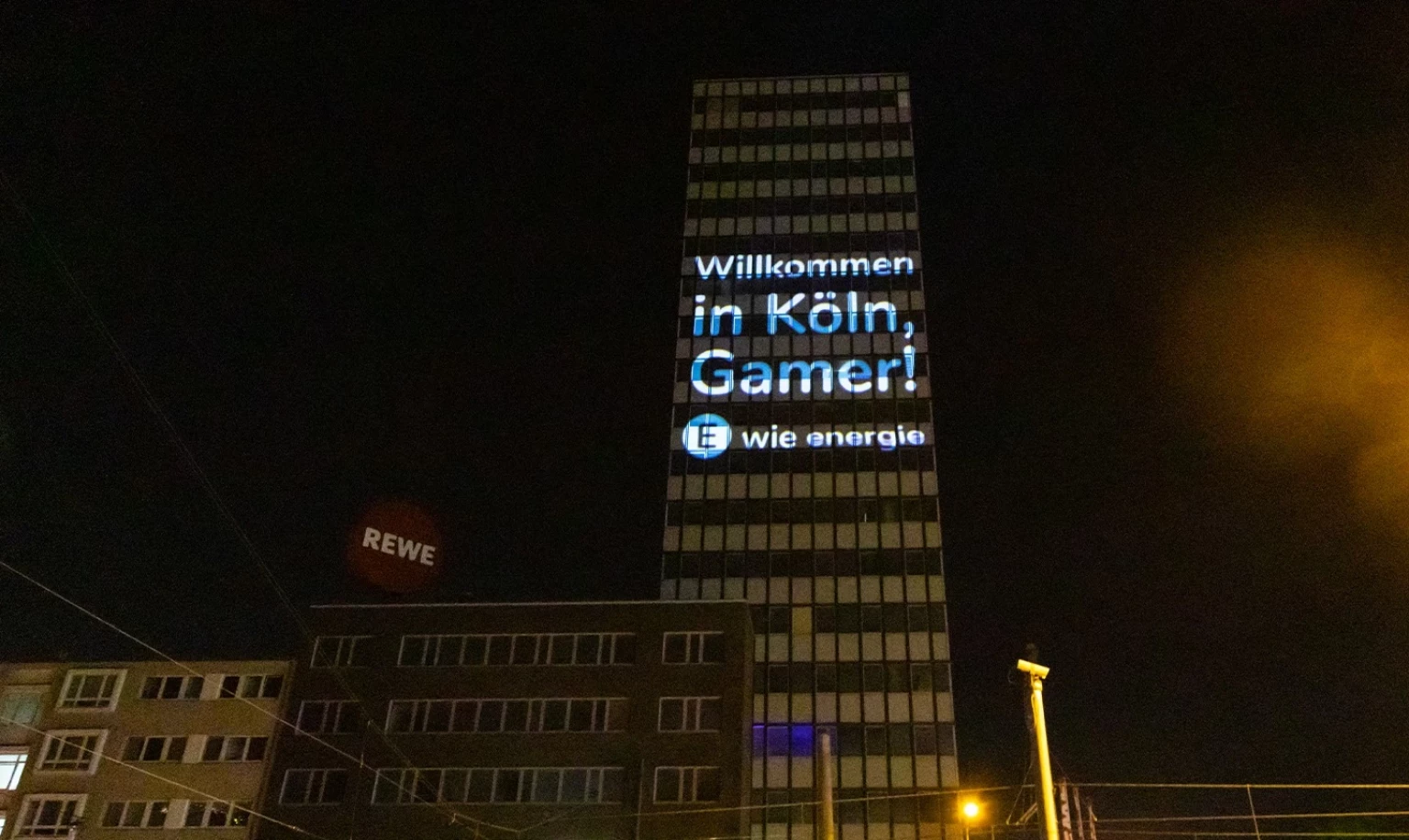 Guerilla Projektion Gamescom Köln